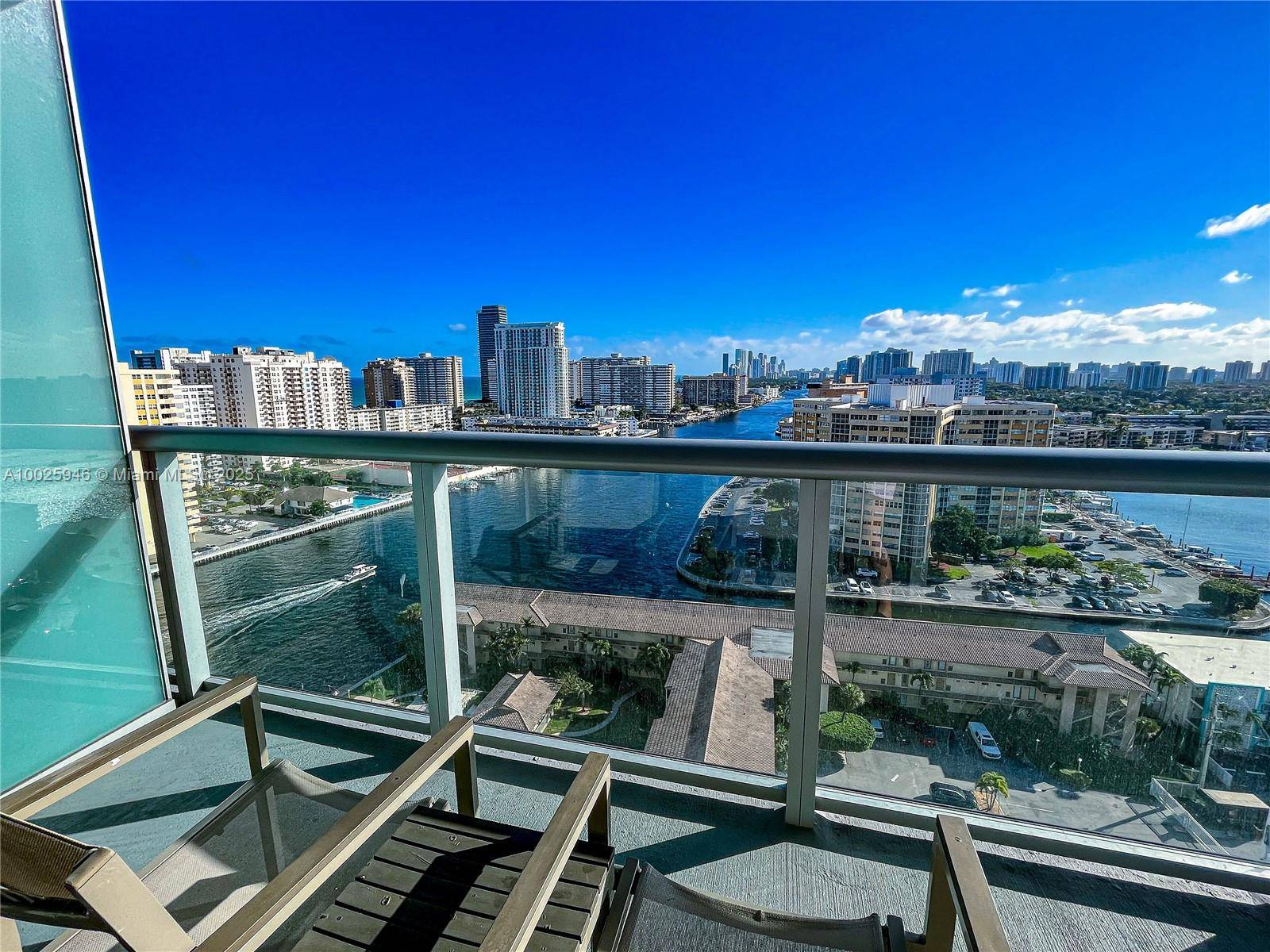 2602 E HALLANDALE BEACH BLVDHallandale Beach - Condo/Co-Op/Seasonal,Condo condo unit 1605 - picture