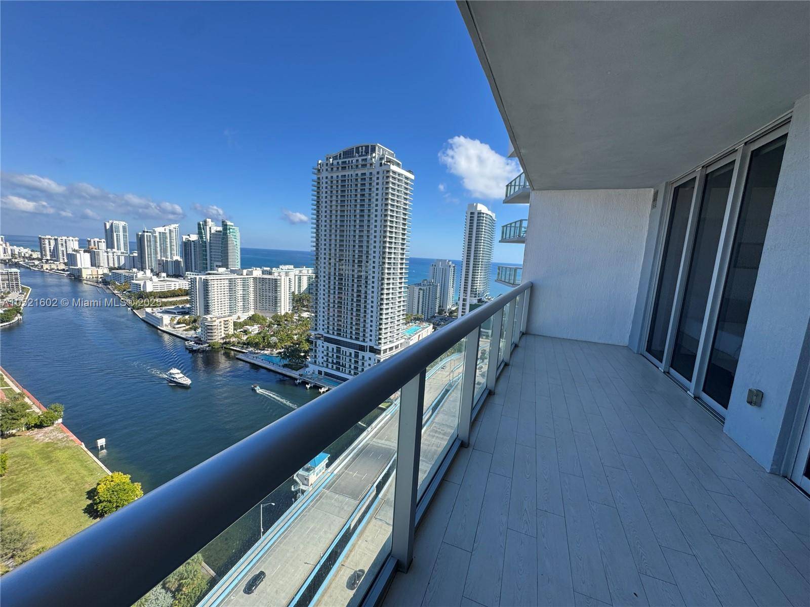2600 E Hallandale BeachHallandale Beach - Condo/Co-Op/Seasonal,Condo condo unit 3104 - picture