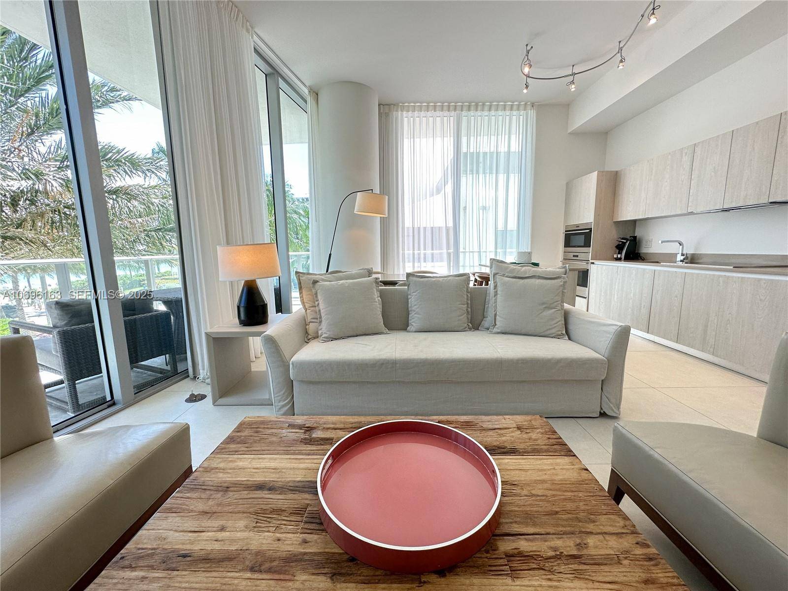4111 S OCEAN DRHollywood - Condo/Co-Op/Seasonal,Condo condo unit 205 - picture