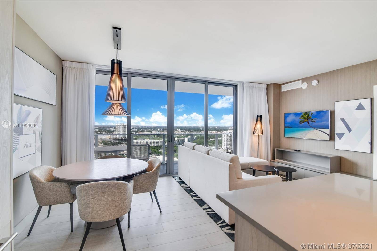4010 S Ocean DrHollywood - Condo/Co-Op/Seasonal,Condo condo unit R1406 - picture