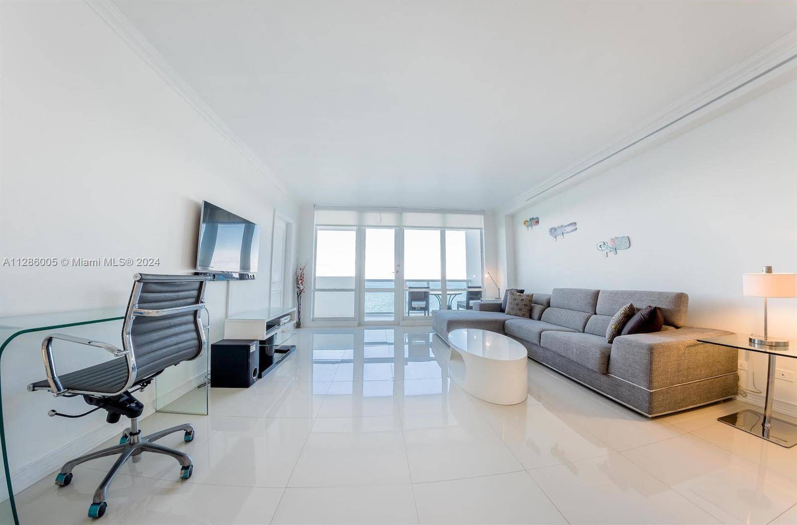 5601 Collins AveMiami Beach - Condo/Co-Op/Seasonal,Condo condo unit 1206 - picture