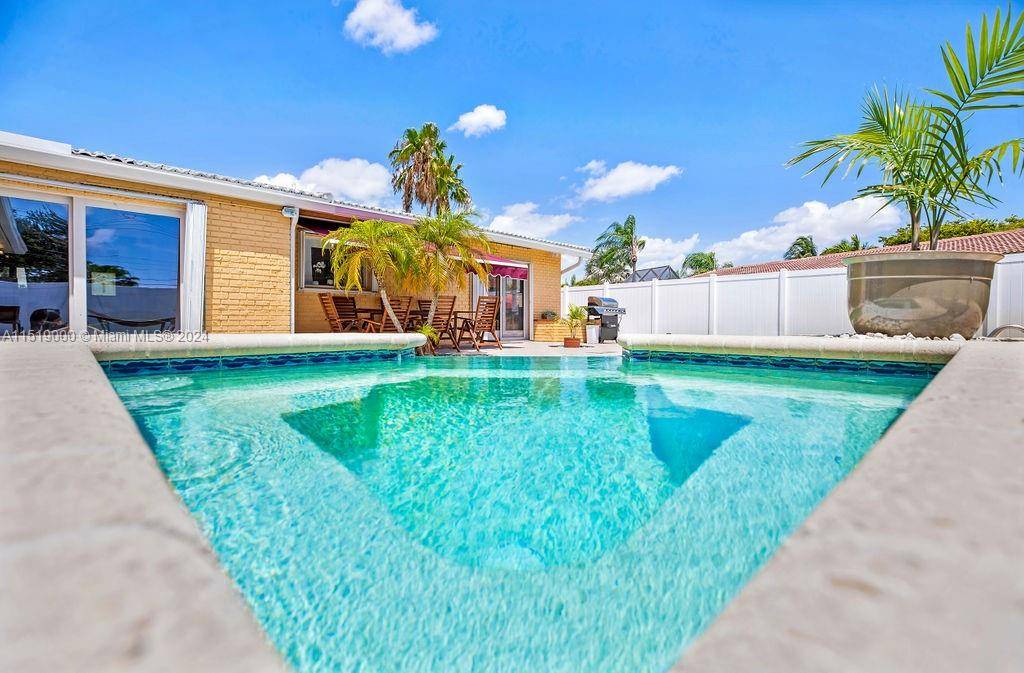 5320 NE 16th TerFort Lauderdale - picture