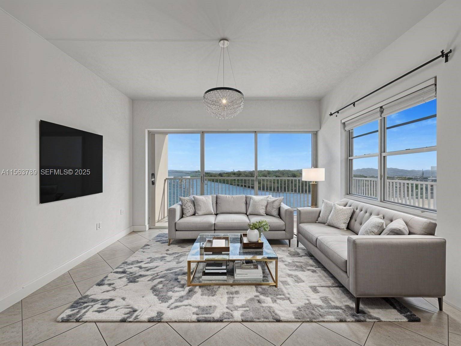 300 Bayview DrSunny Isles Beach - Condo 5+ Stories,Condo condo unit 906 - picture