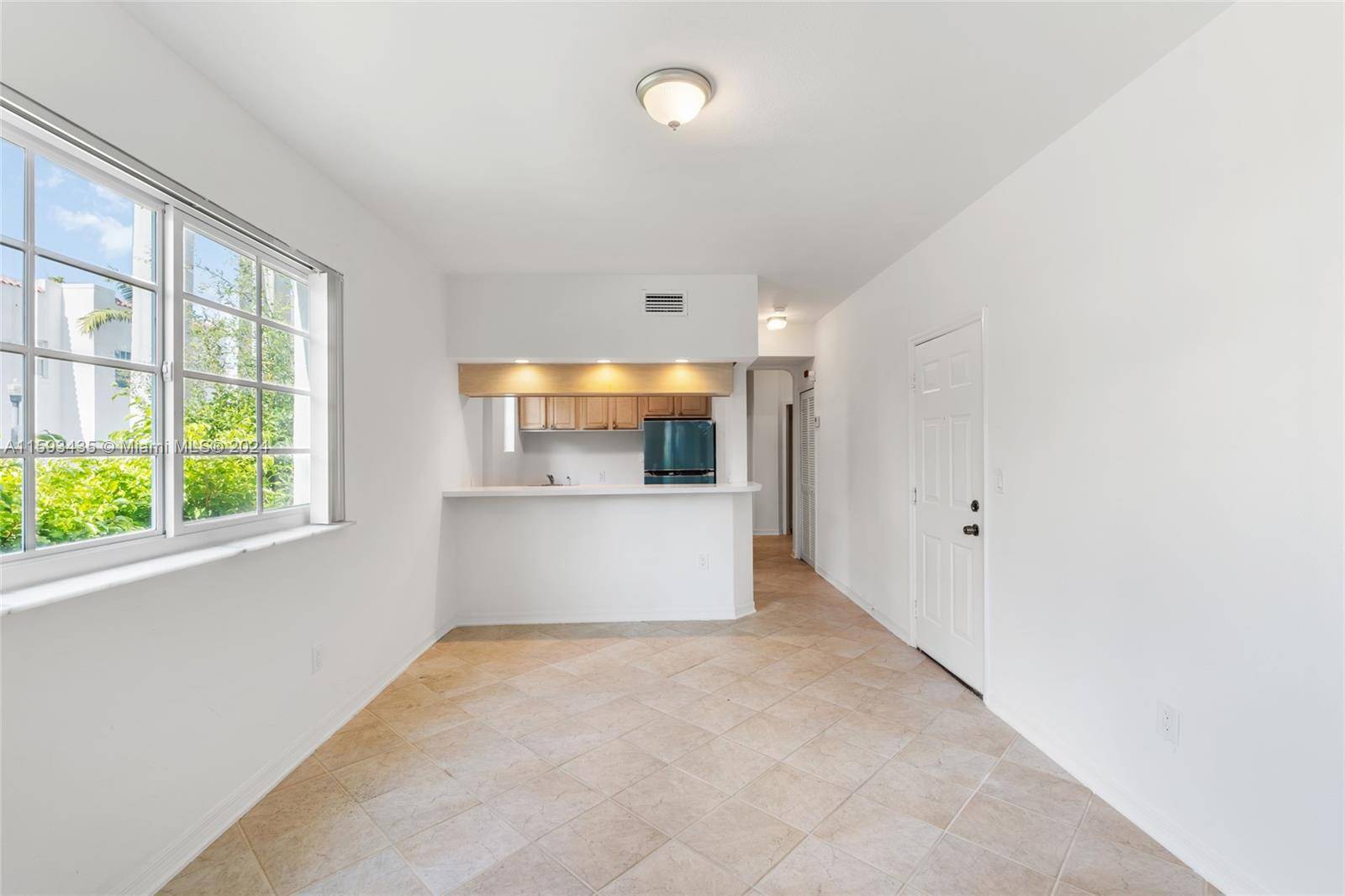 359 Meridian AveMiami Beach - Condo 1-4 Stories,Condo condo unit A102 - picture
