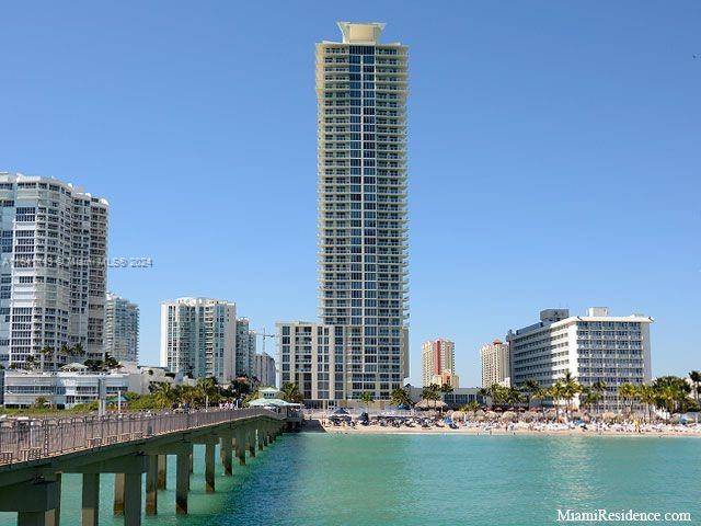 16699 Collins AveSunny Isles Beach - Condo/Co-Op/Annual,Condo condo unit 2409 - picture