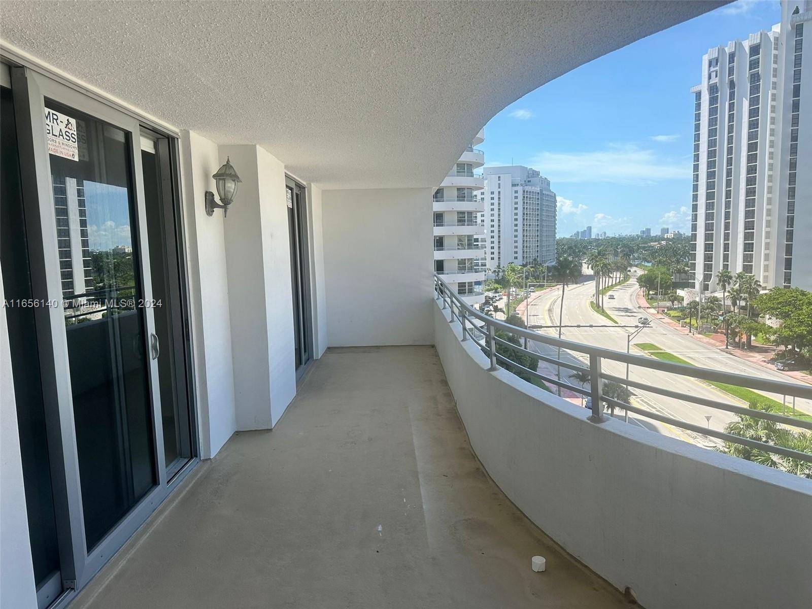 5555 Collins AveMiami Beach - Condo 5+ Stories,Condo condo unit 8Z - picture