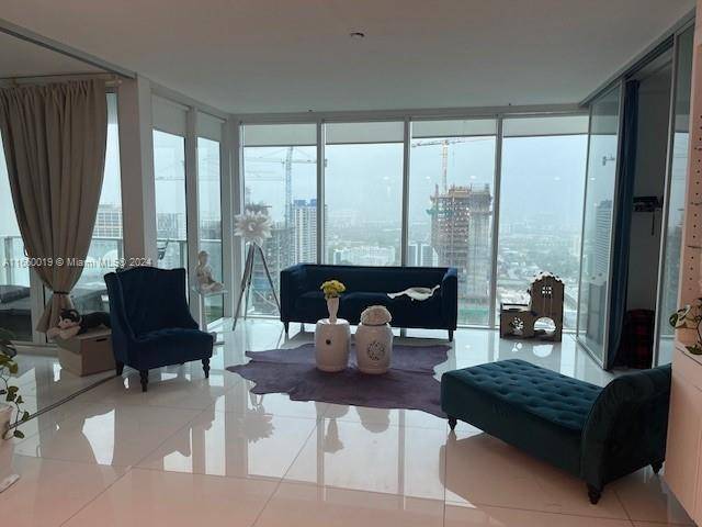 1040 Biscayne BlvdMiami - Condo 5+ Stories,Condo condo unit 2607 - picture