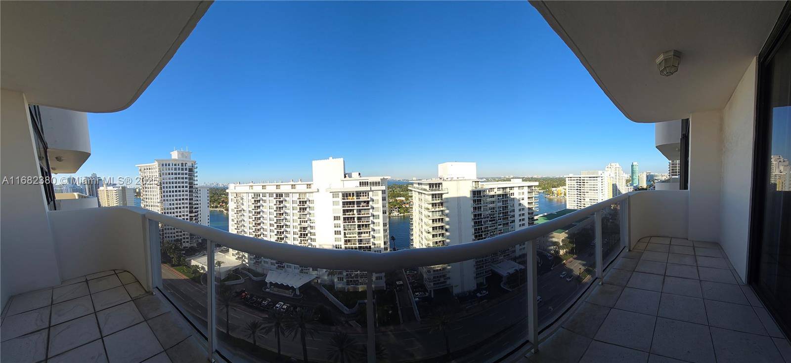 5757 Collins AveMiami Beach - Condo/Co-Op/Annual,Apartment condo unit 1902 - picture