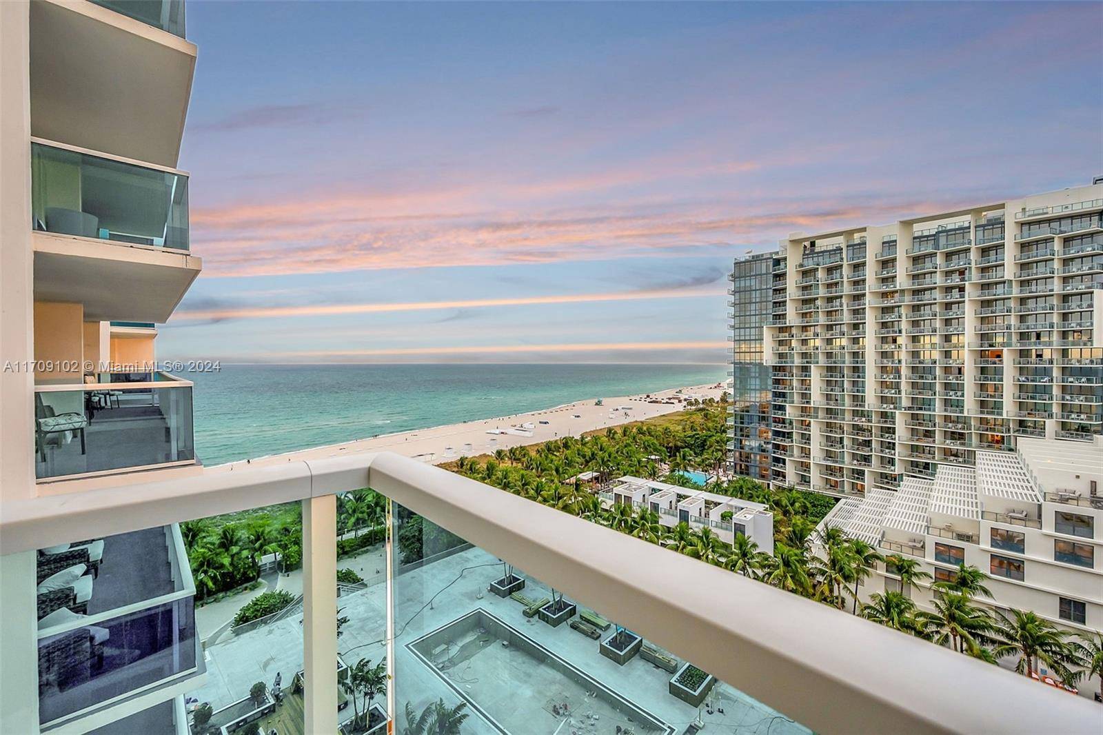 2301 Collins AveMiami Beach - Condo/Co-Op/Annual,Condo condo unit 1206 - picture