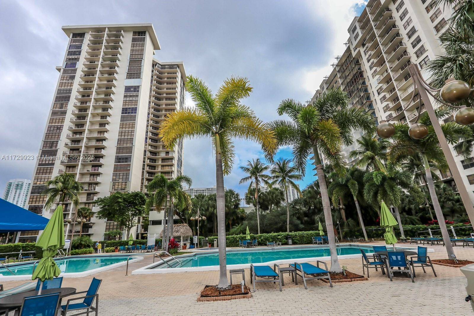 18181 NE 31st CtAventura - Condo 5+ Stories,Condo condo unit 1703 - picture