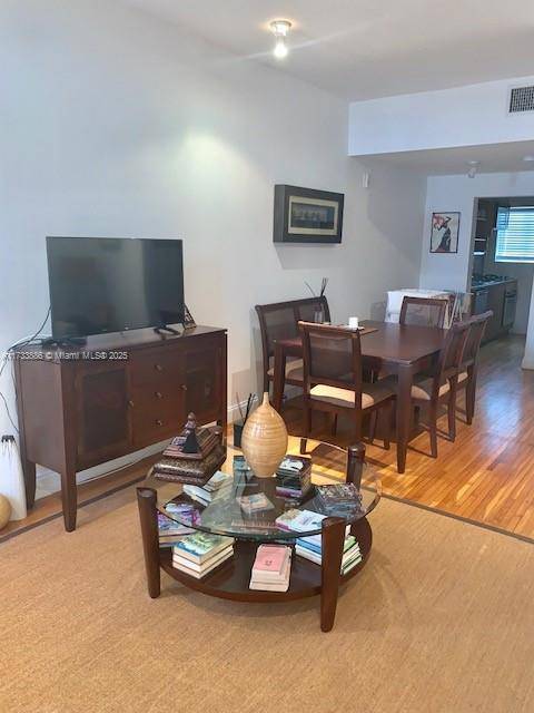 1330 Drexel AveMiami Beach - Condo 1-4 Stories,Condo condo unit 205 - picture
