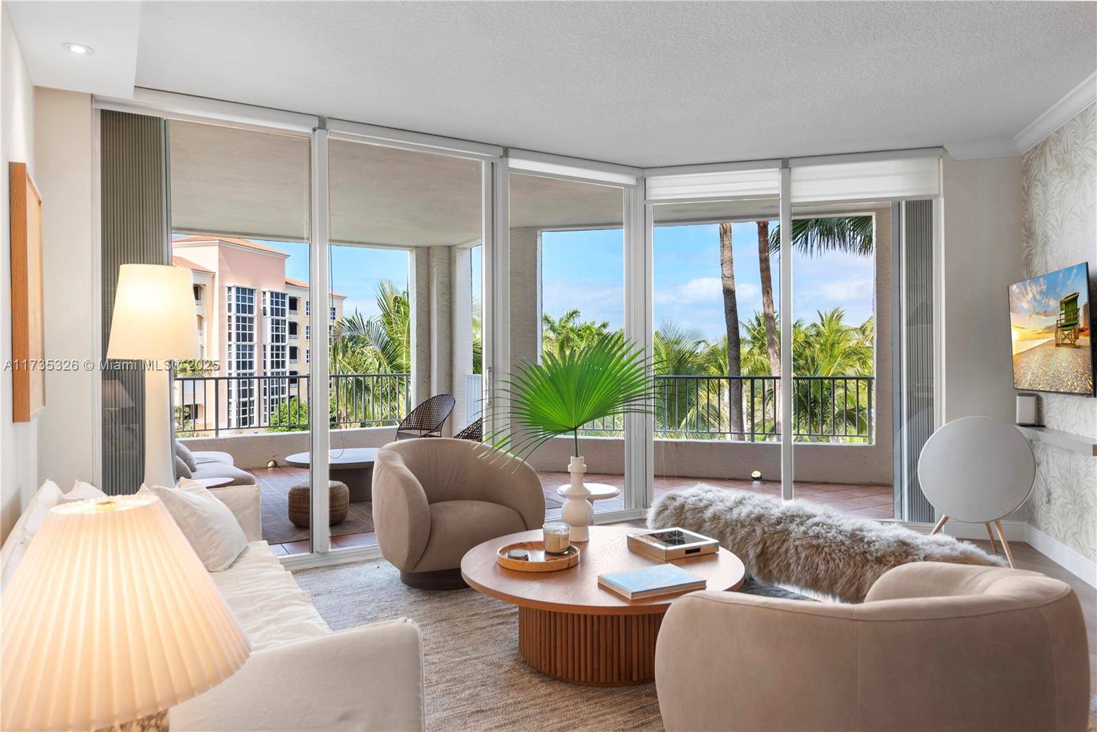 705 Crandon BlvdKey Biscayne - Condo/Co-Op/Seasonal,Condo condo unit 405 - picture