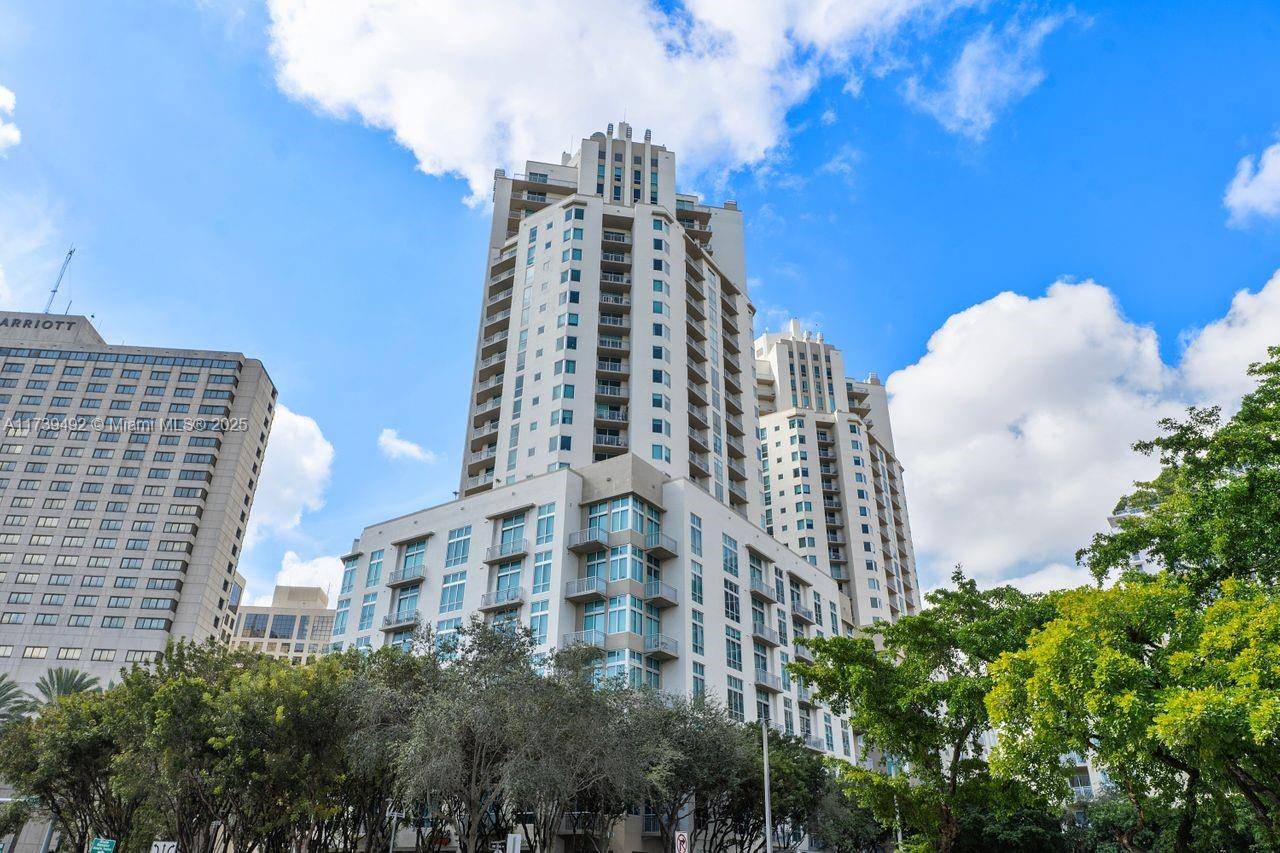 9055 SW 73rd CtMiami - Condo 5+ Stories,Condo condo unit 903 - picture