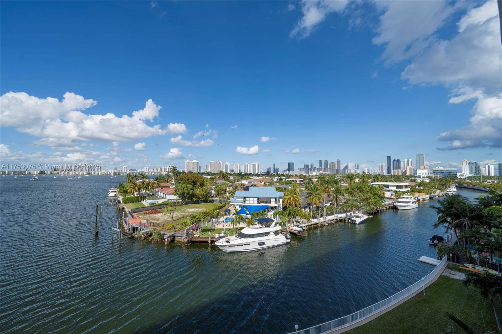 2841 NE 163rd StNorth Miami Beach - Condo 5+ Stories,Condo condo unit 605 - picture