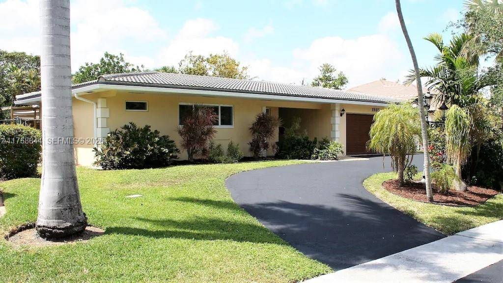 1933 Twin Dolphin LaneFort Lauderdale - picture