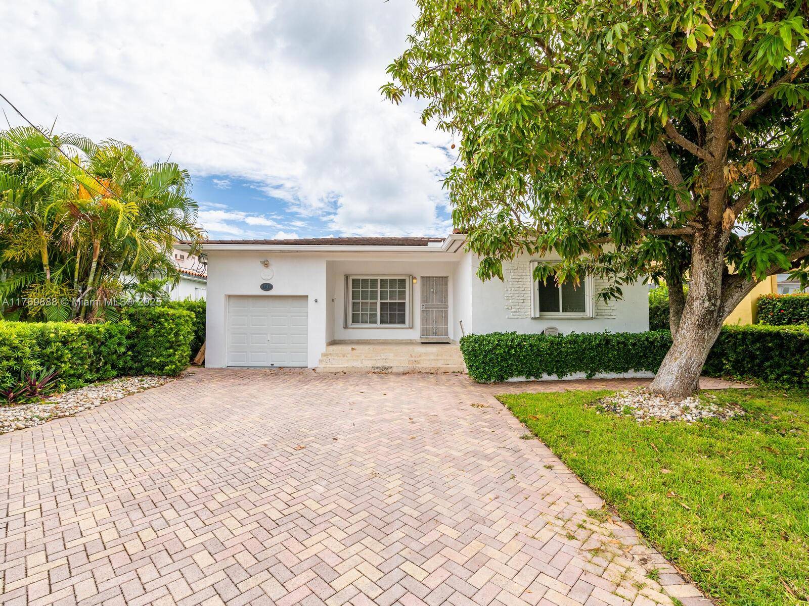 9441 Byron AveSurfside - picture