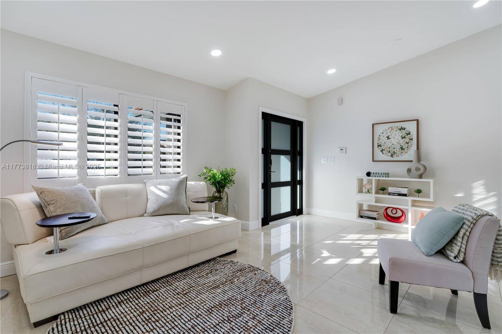 14517 SW 98th TerMiami - picture