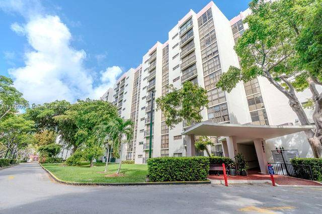 17021 N Bay RdSunny Isles Beach - Condo 5+ Stories,Condo condo unit 414 - picture