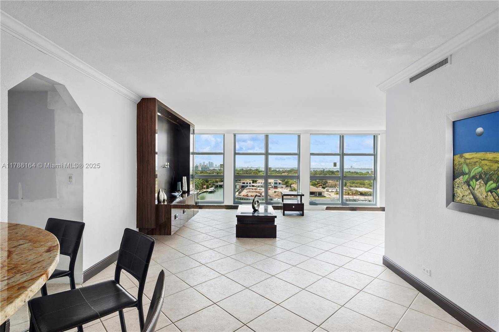 5055 Collins AveMiami Beach - Condo 5+ Stories,Condo condo unit 10J - picture
