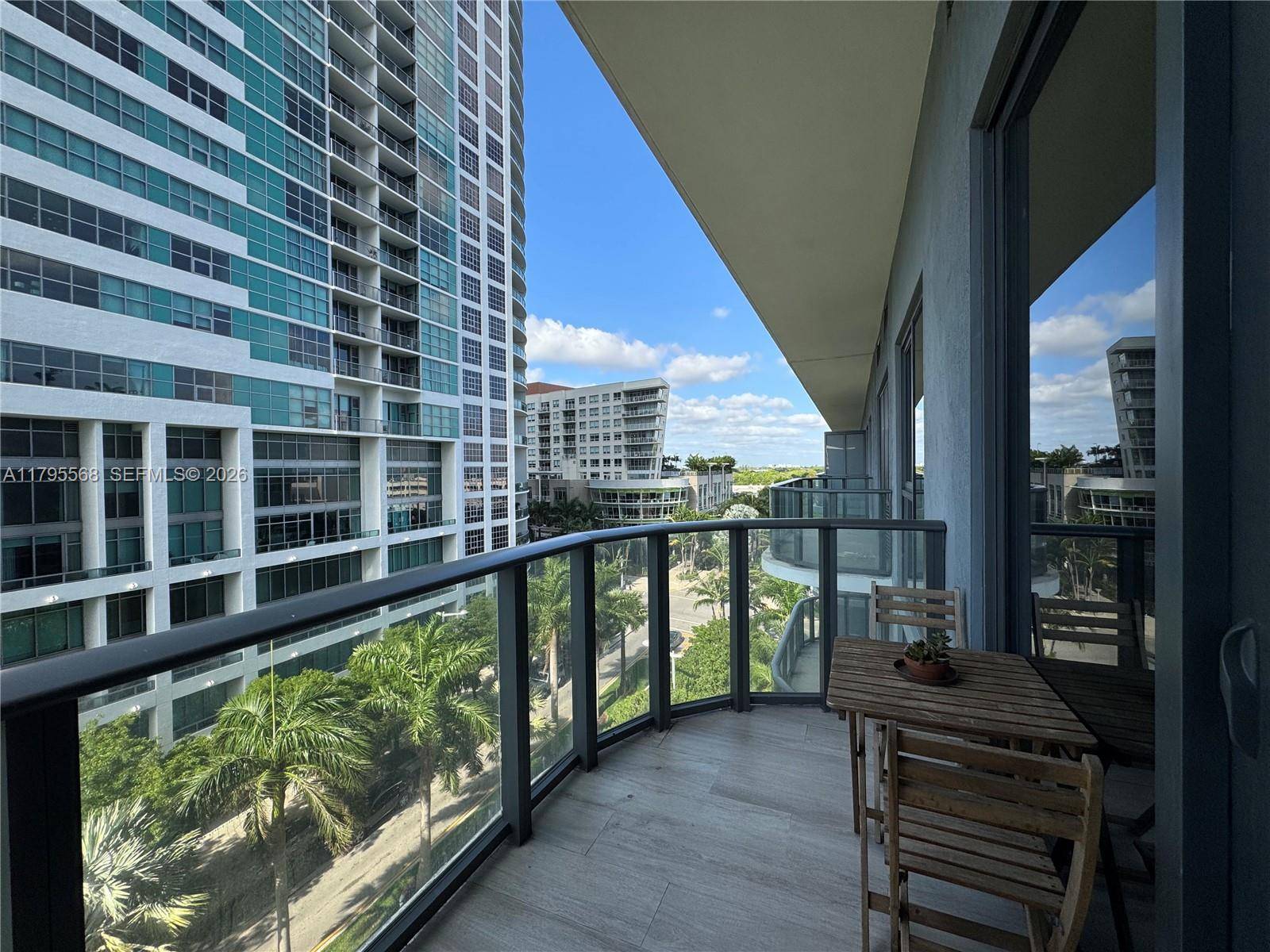 121 NE 34th StMiami - Condo 5+ Stories,Condo condo unit L601 - picture