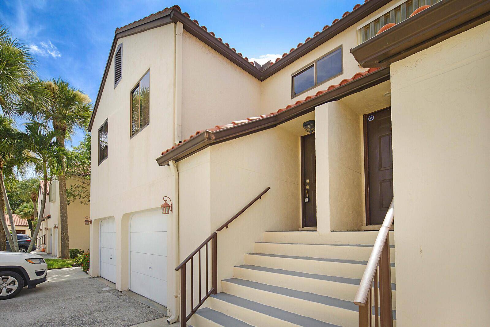 9 Va De Casas SurBoynton Beach - SOUTH LAKE CONDO condo unit 203 - picture