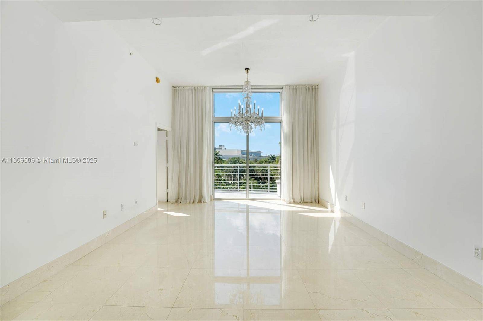2001 Meridian AveMiami Beach - Condo 5+ Stories,Condo condo unit 516 - picture