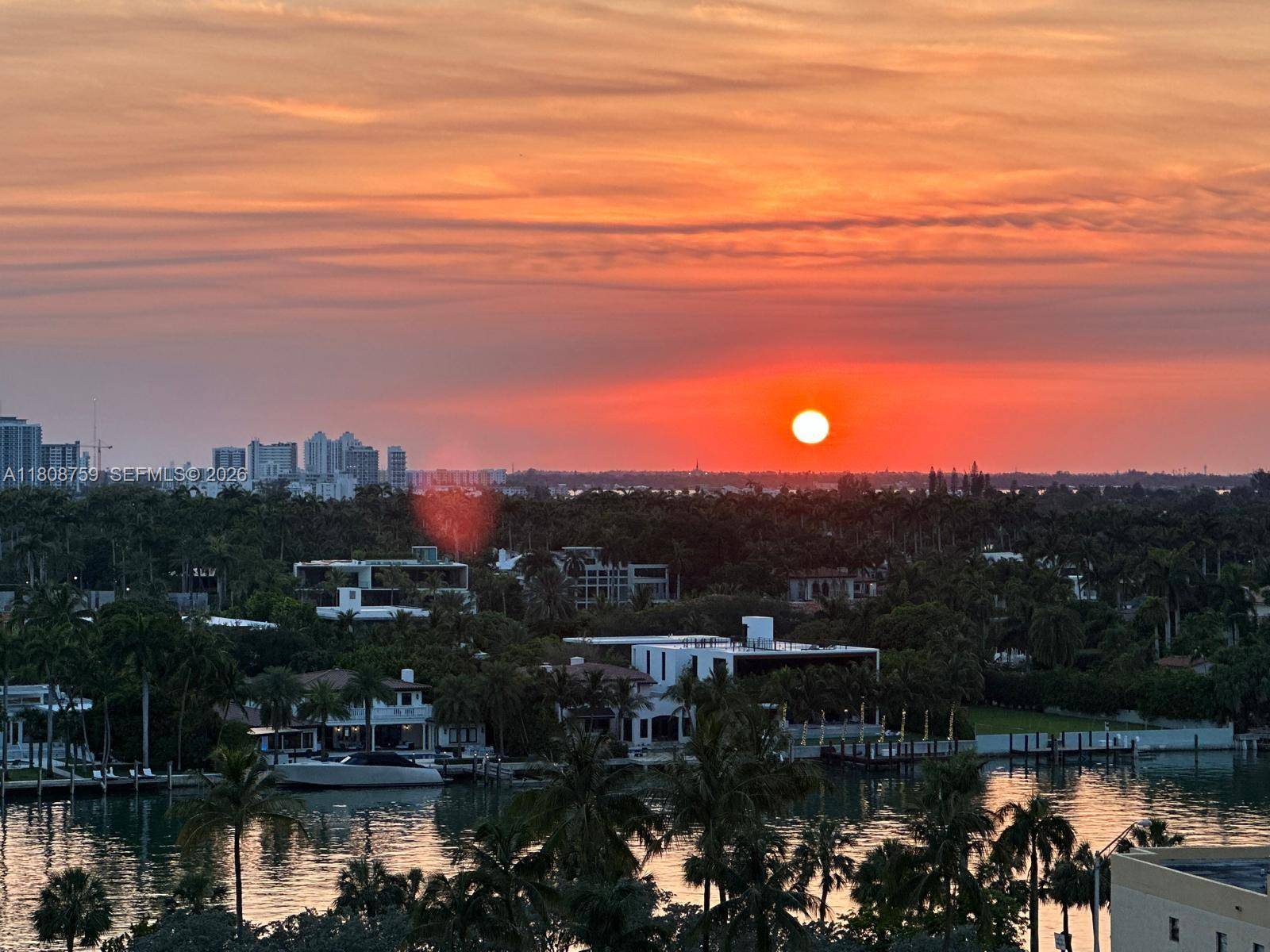 6423 Collins AveMiami Beach - Condo 5+ Stories,Condo condo unit 1001 - picture