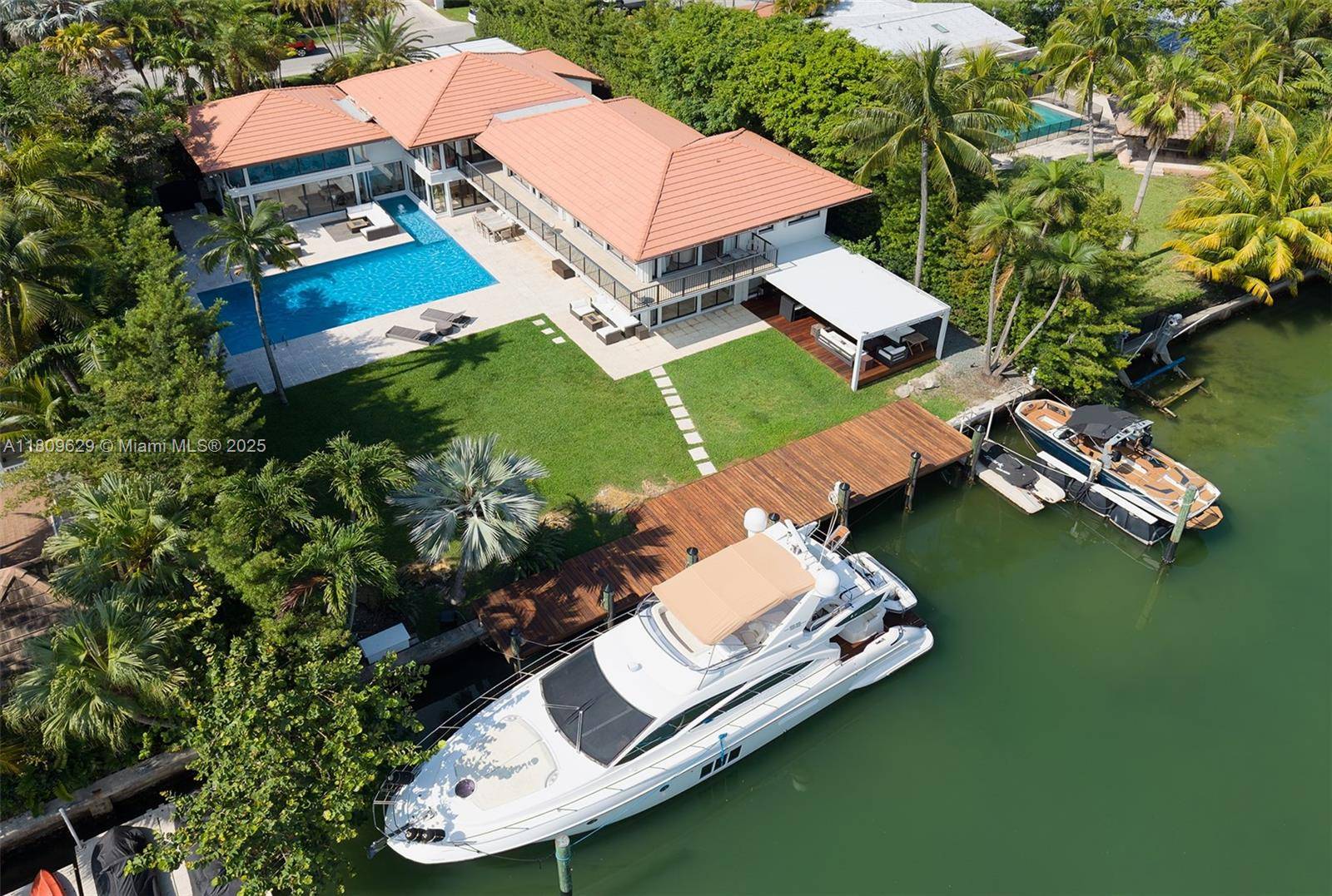 201 Knollwood DrKey Biscayne - picture