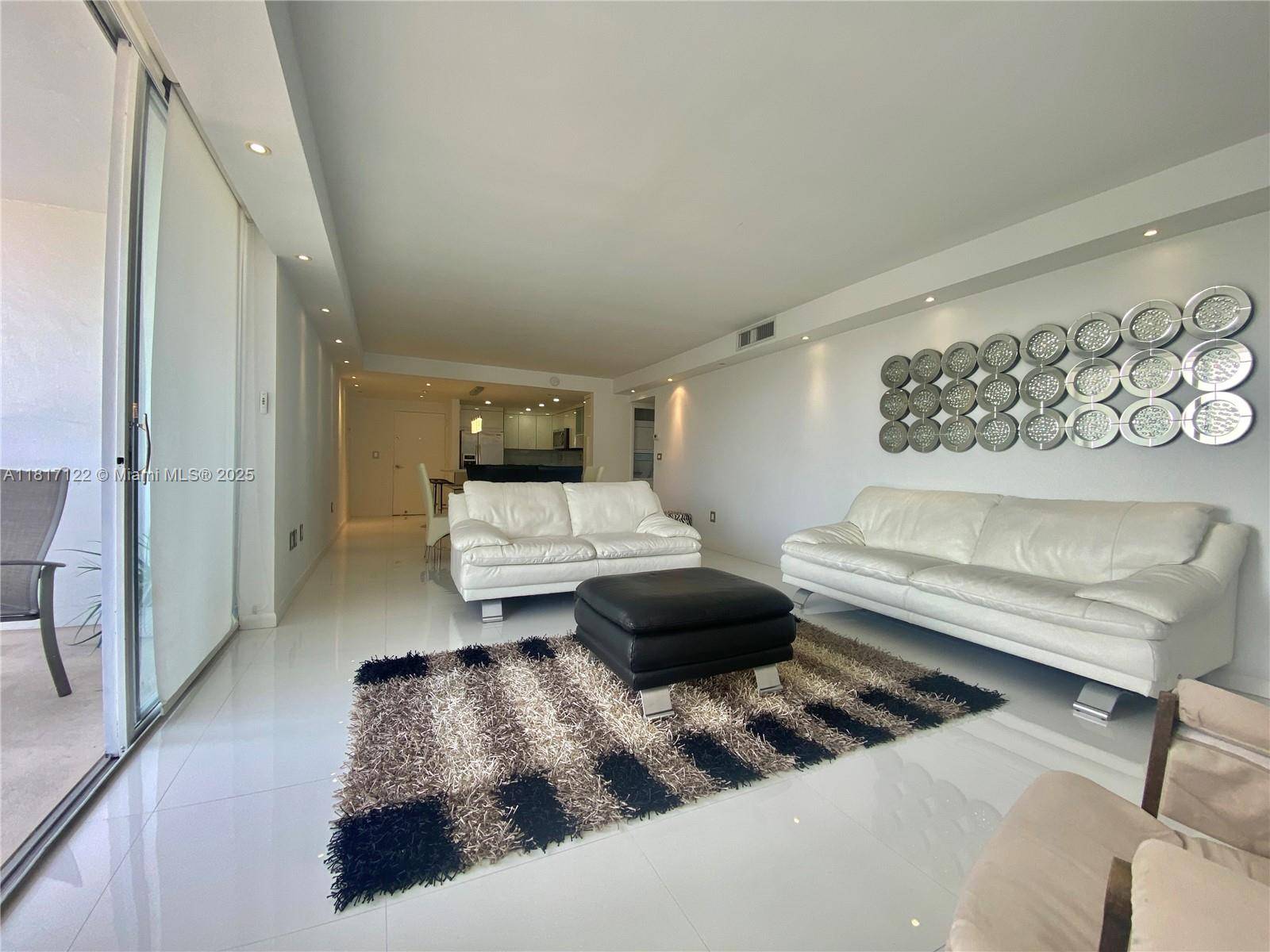 3731 N Country Club DrAventura - Condo/Co-Op/Annual,Condo condo unit 623 - picture