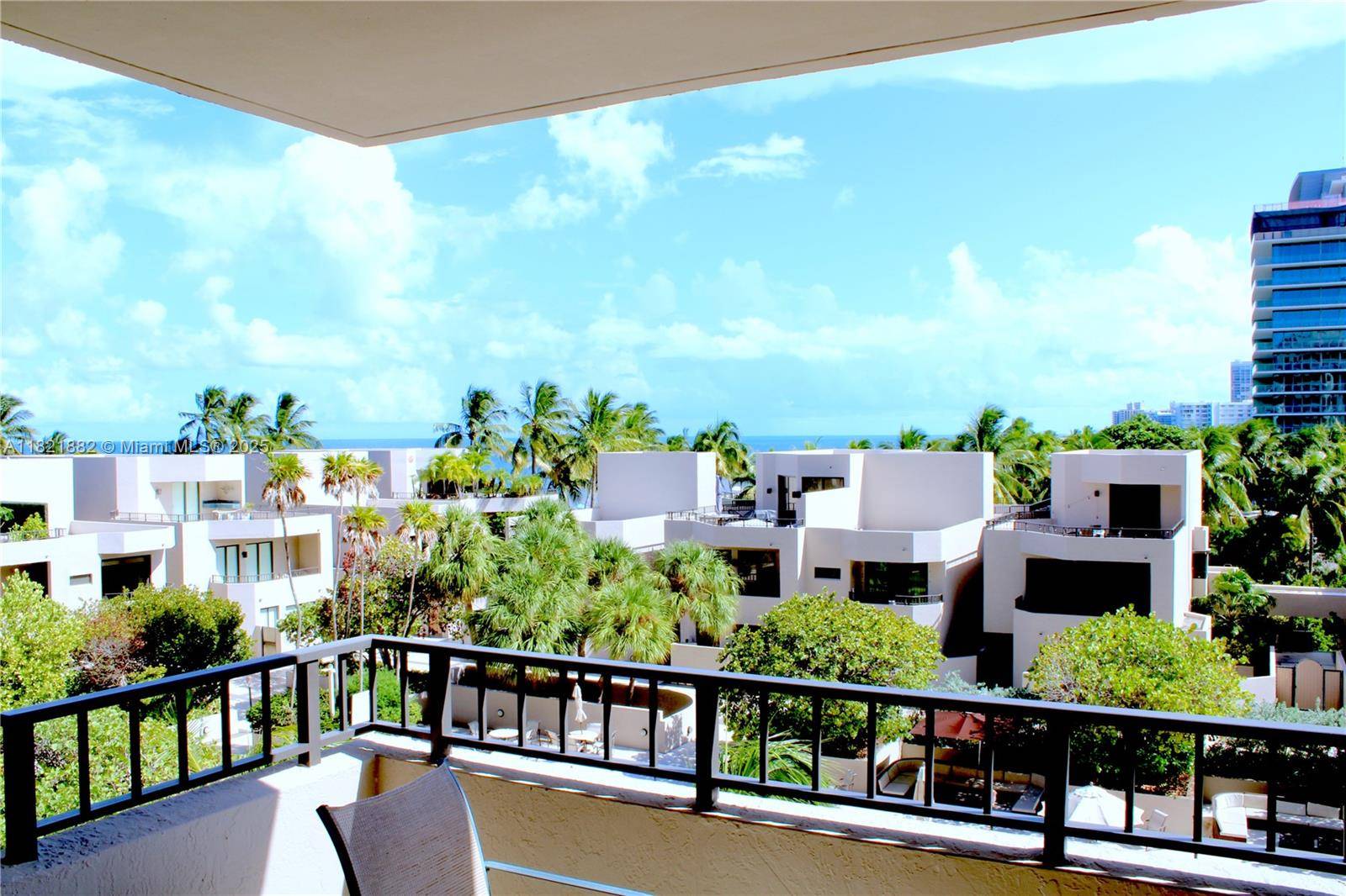 201 Crandon BlvdKey Biscayne - Condo/Co-Op/Seasonal,Condo condo unit 439 - picture