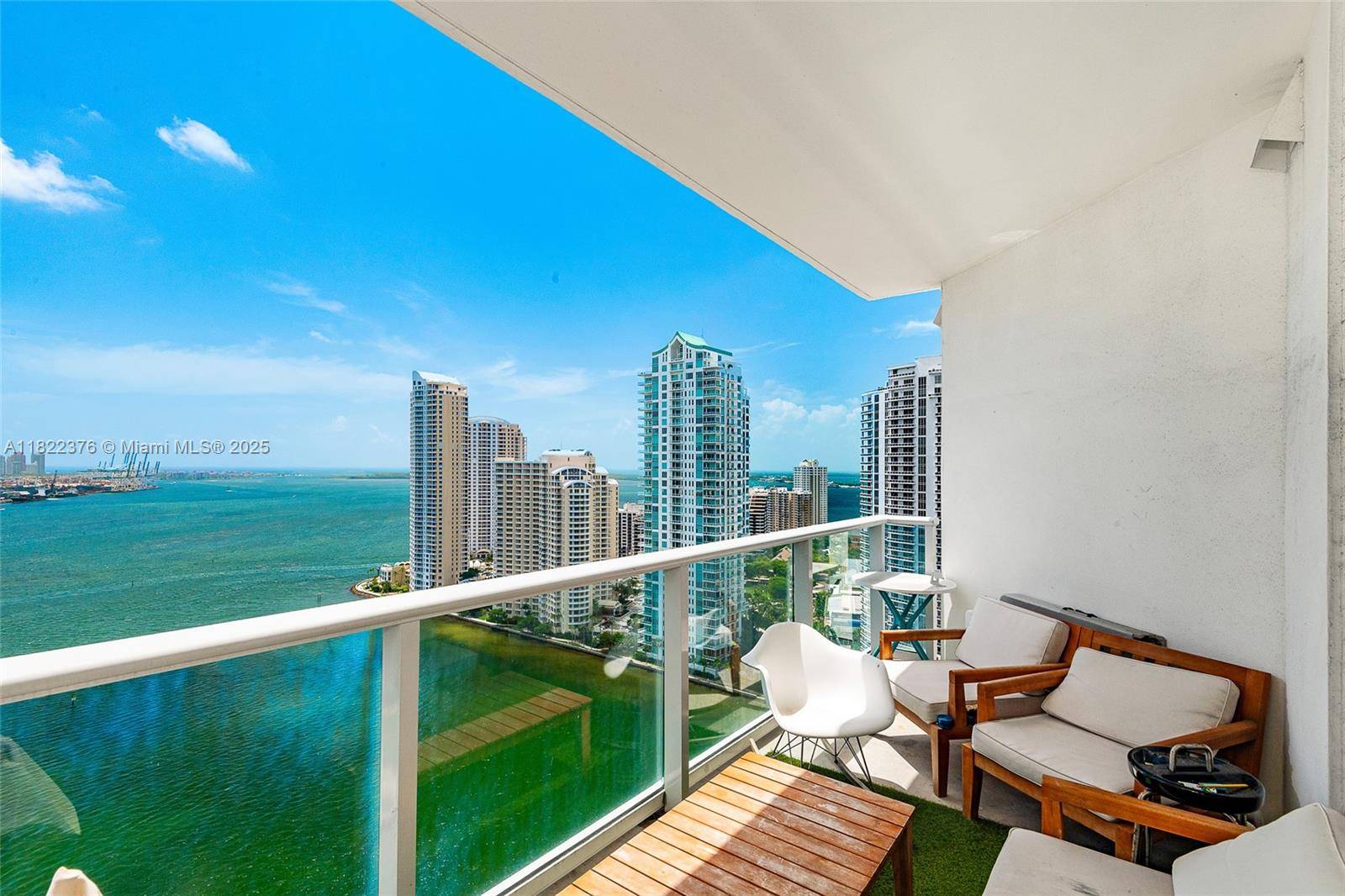 300 S Biscayne BlvdMiami - Condo 5+ Stories,Condo condo unit T-2612 - picture