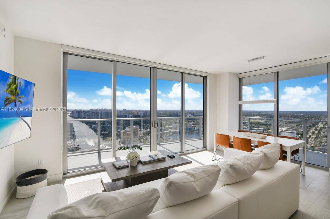 4010 S Ocean DrHollywood - Condo/Co-Op/Annual,Condo condo unit T3708 - picture