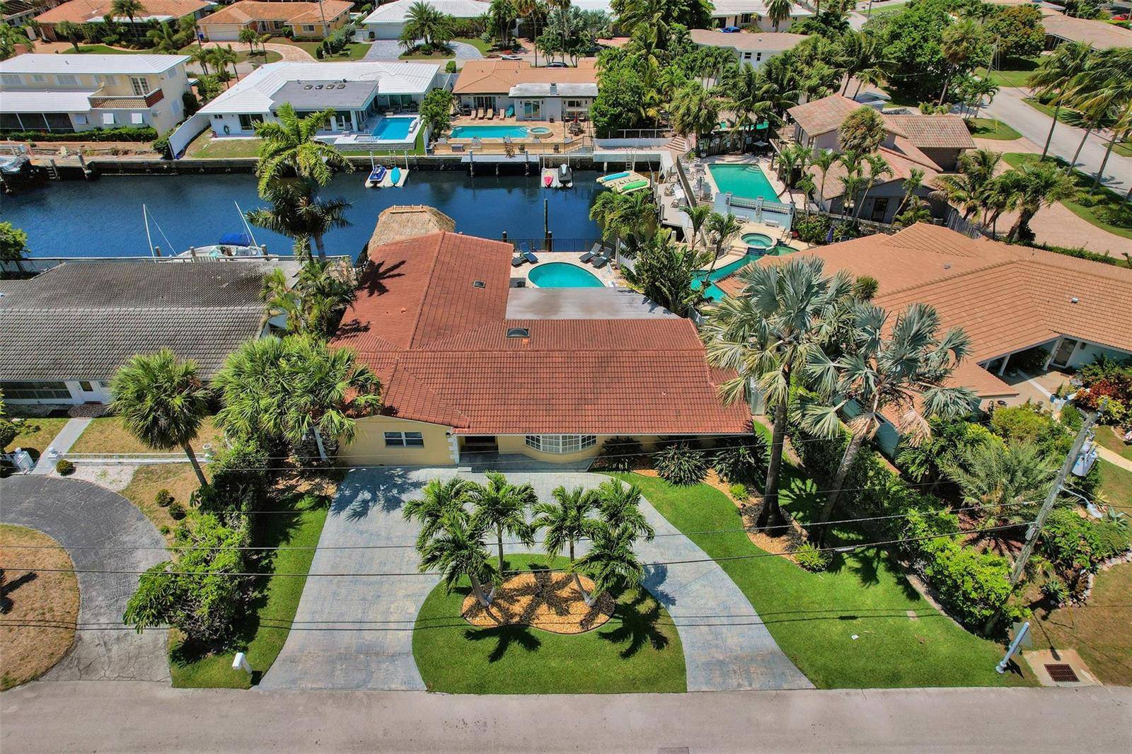 2051 Coral ReefLauderdale By The Sea - picture