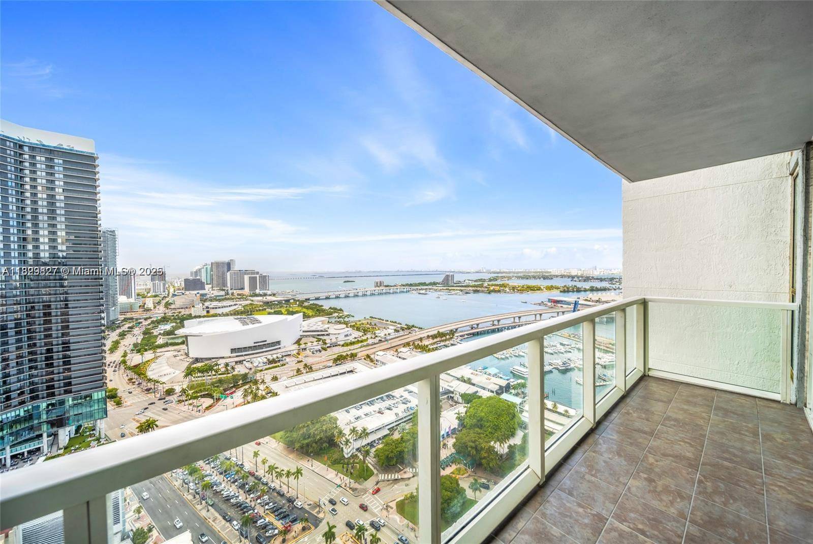 244 Biscayne BlvdMiami - Condo 5+ Stories,Condo condo unit 3704 - picture