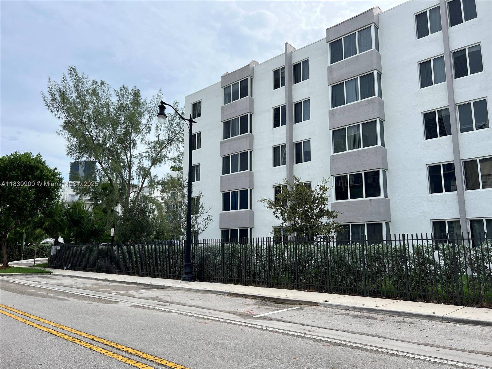 250 180th DrSunny Isles Beach - Condo 5+ Stories,Condo condo unit 205 - picture