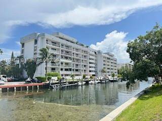 1650 NE 115th StMiami - Condo/Co-Op/Annual,Condo condo unit 605 - picture