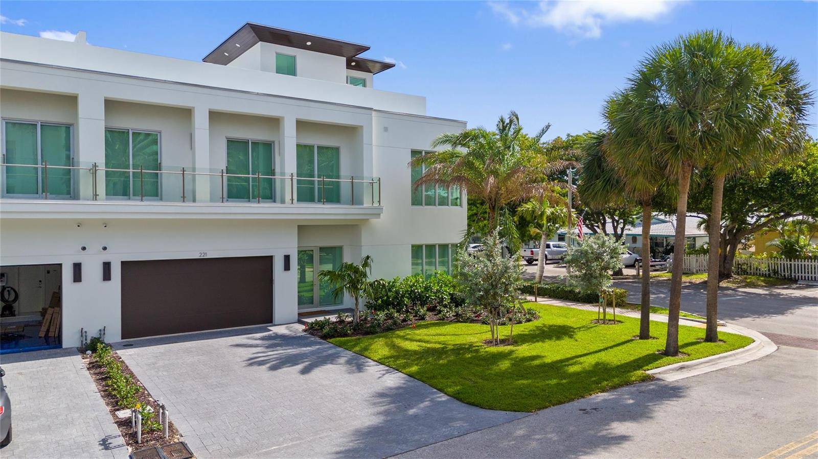 221 ShoreLauderdale By The Sea - condo unit 221 - picture