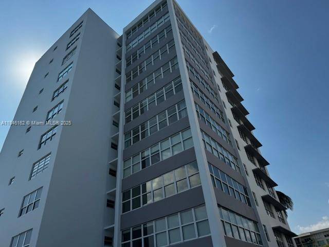 9100 W Bay Harbor DrBay Harbor Islands - Condo/Co-Op/Annual,Condo condo unit 7A - picture