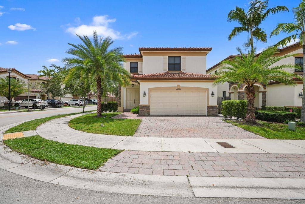 10016 NW 89th TerDoral - picture