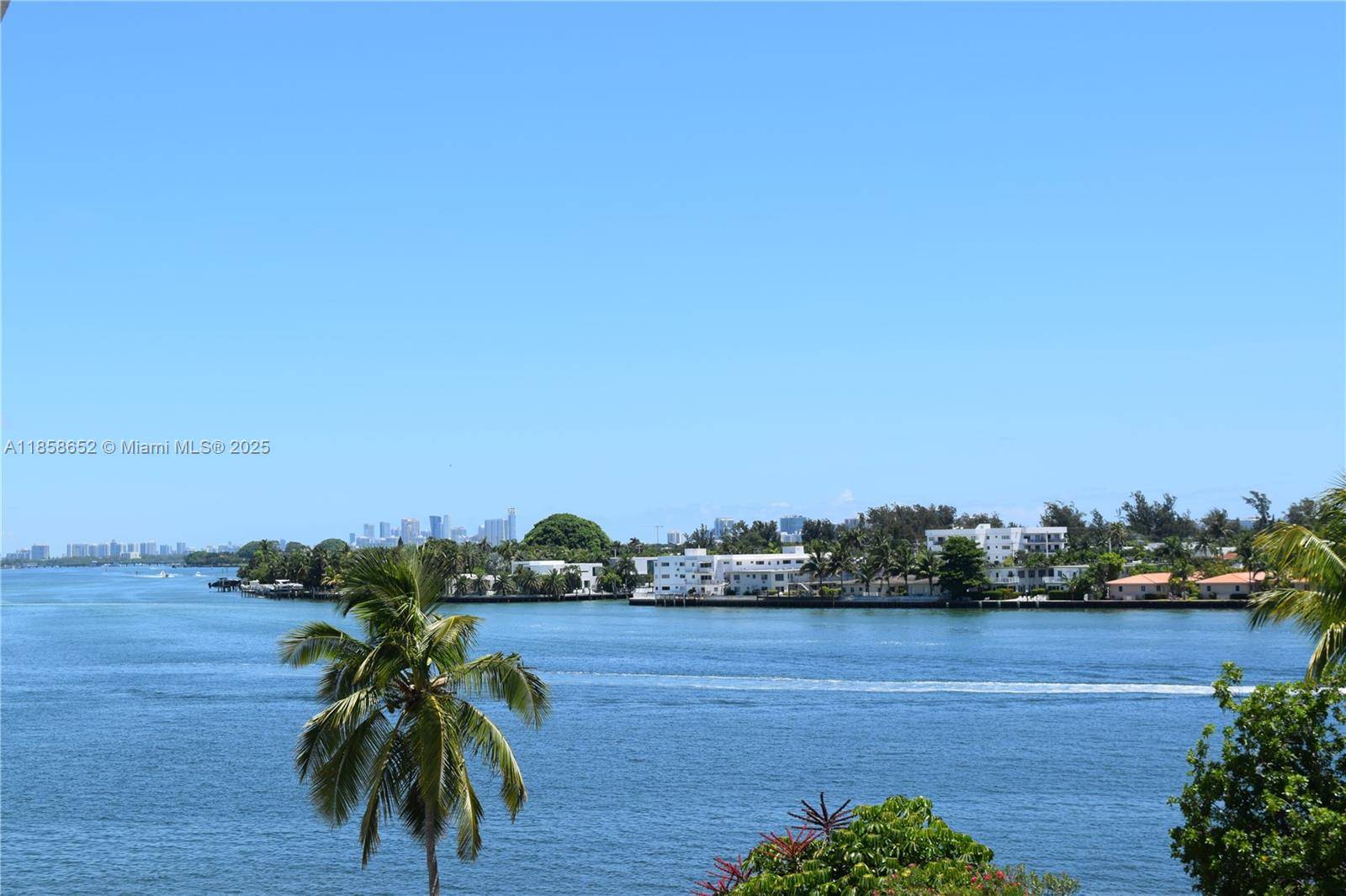 1865 79th St CswyNorth Bay Village - Condo 5+ Stories,Condo condo unit 4C - picture