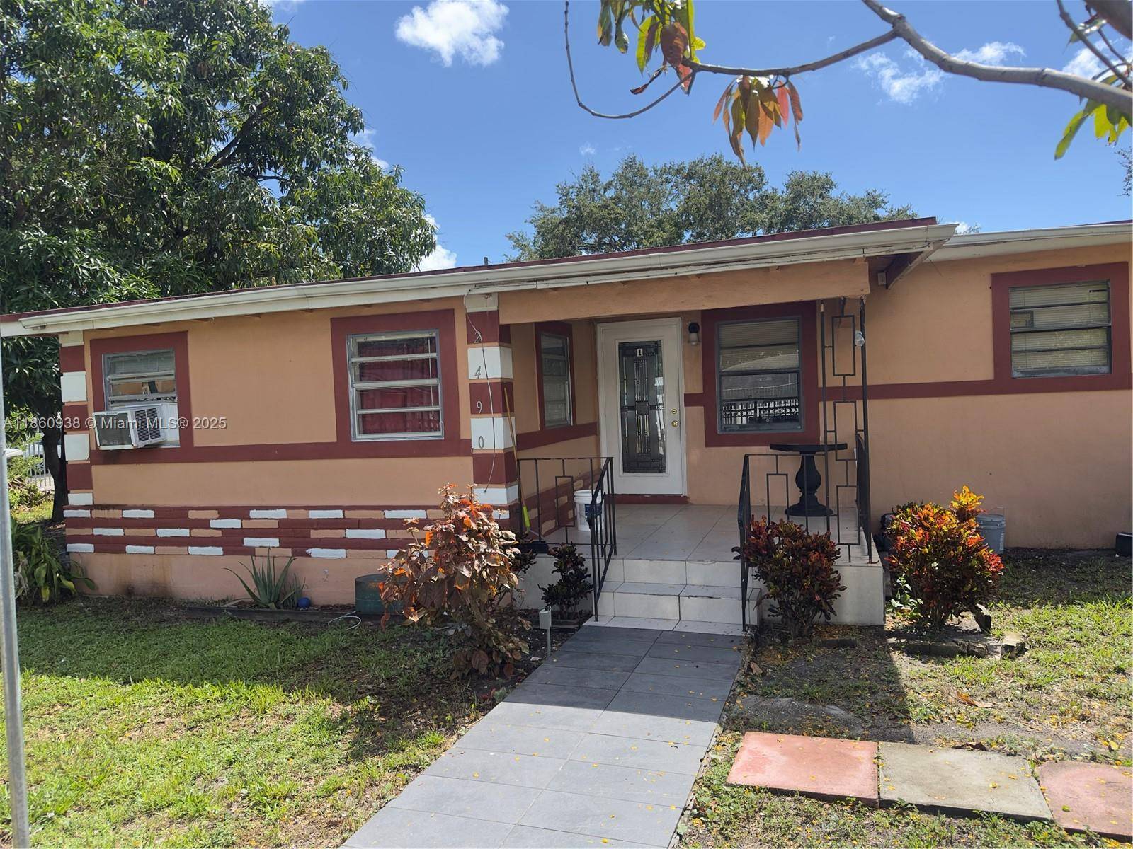 2490 NW 97th StMiami - Duplex/Tri/Quad-Off Season,Multi Family condo unit A - picture