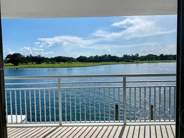9250 W Bay Harbor DrBay Harbor Islands - Condo/Co-Op/Annual,Condo condo unit 3B - picture