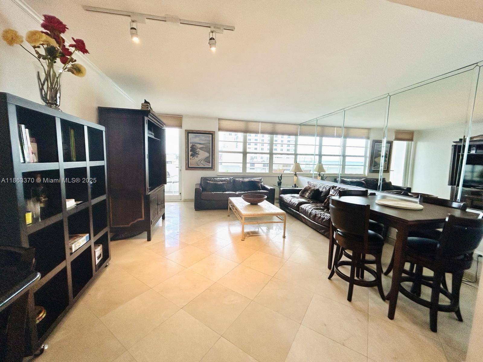 100 Lincoln RdMiami Beach - Condo 5+ Stories,Condo condo unit 1034 - picture