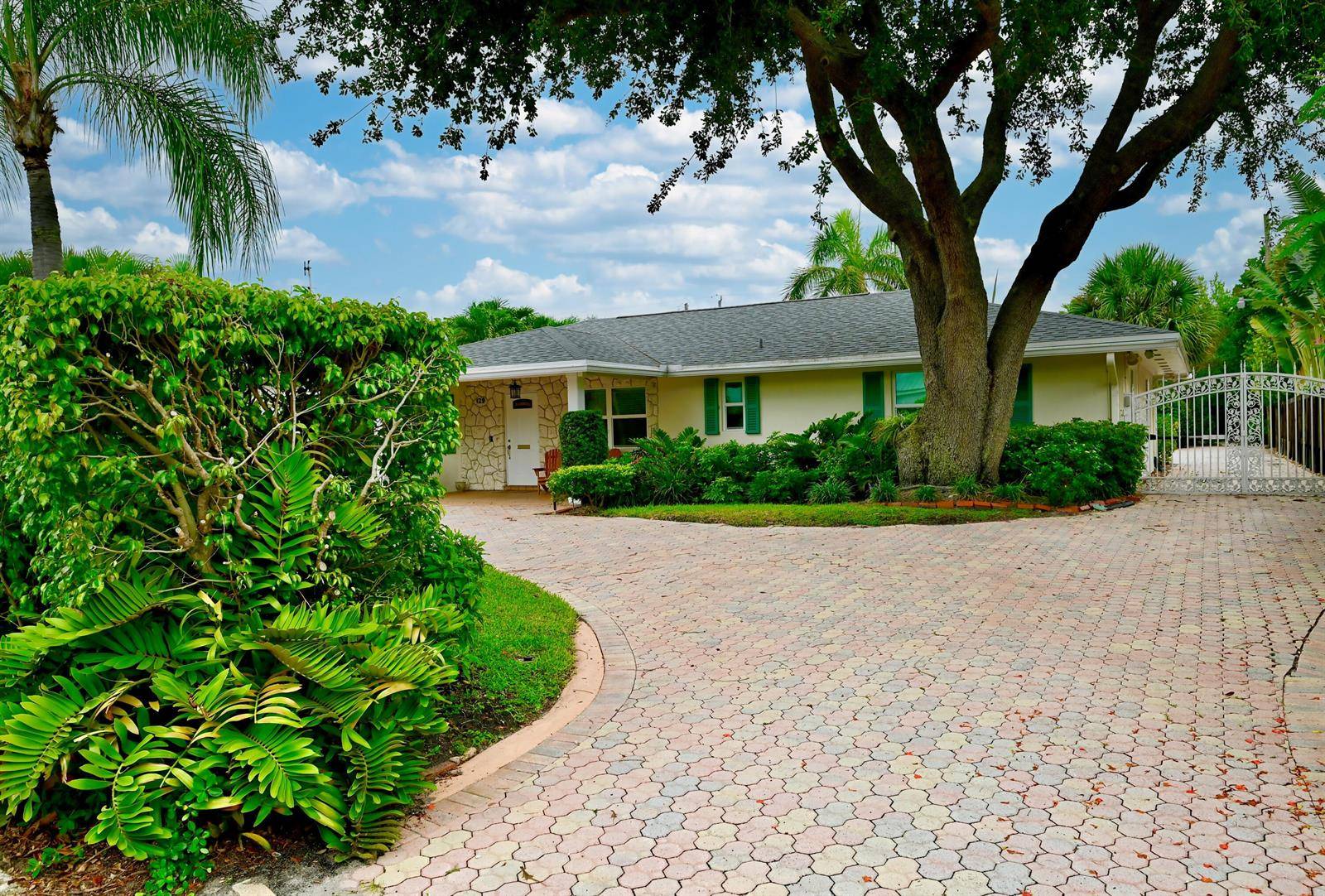 129 AlhambraWest Palm Beach - picture