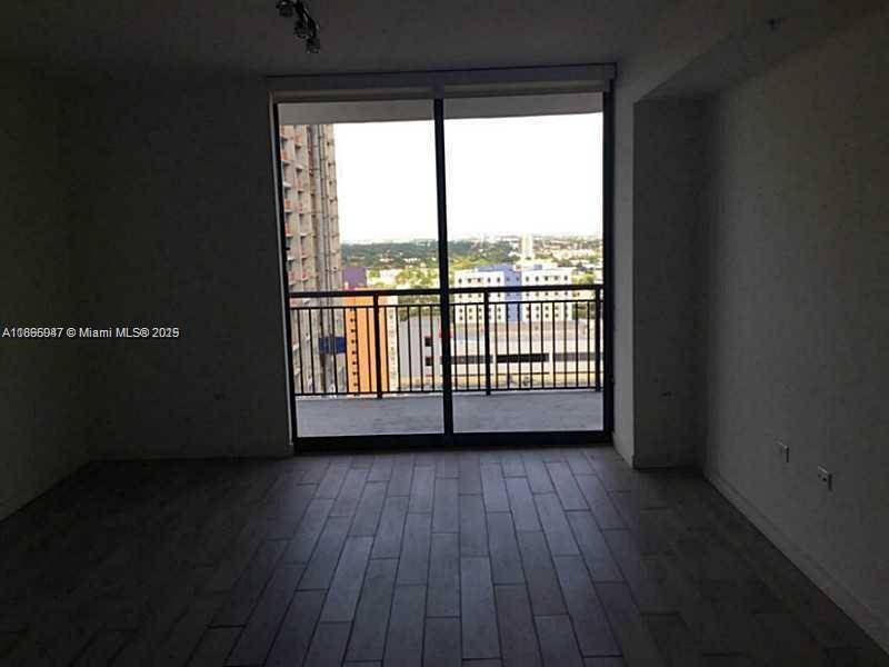 999 SW 1st AveMiami - Condo 5+ Stories,Condo condo unit 1809 - picture