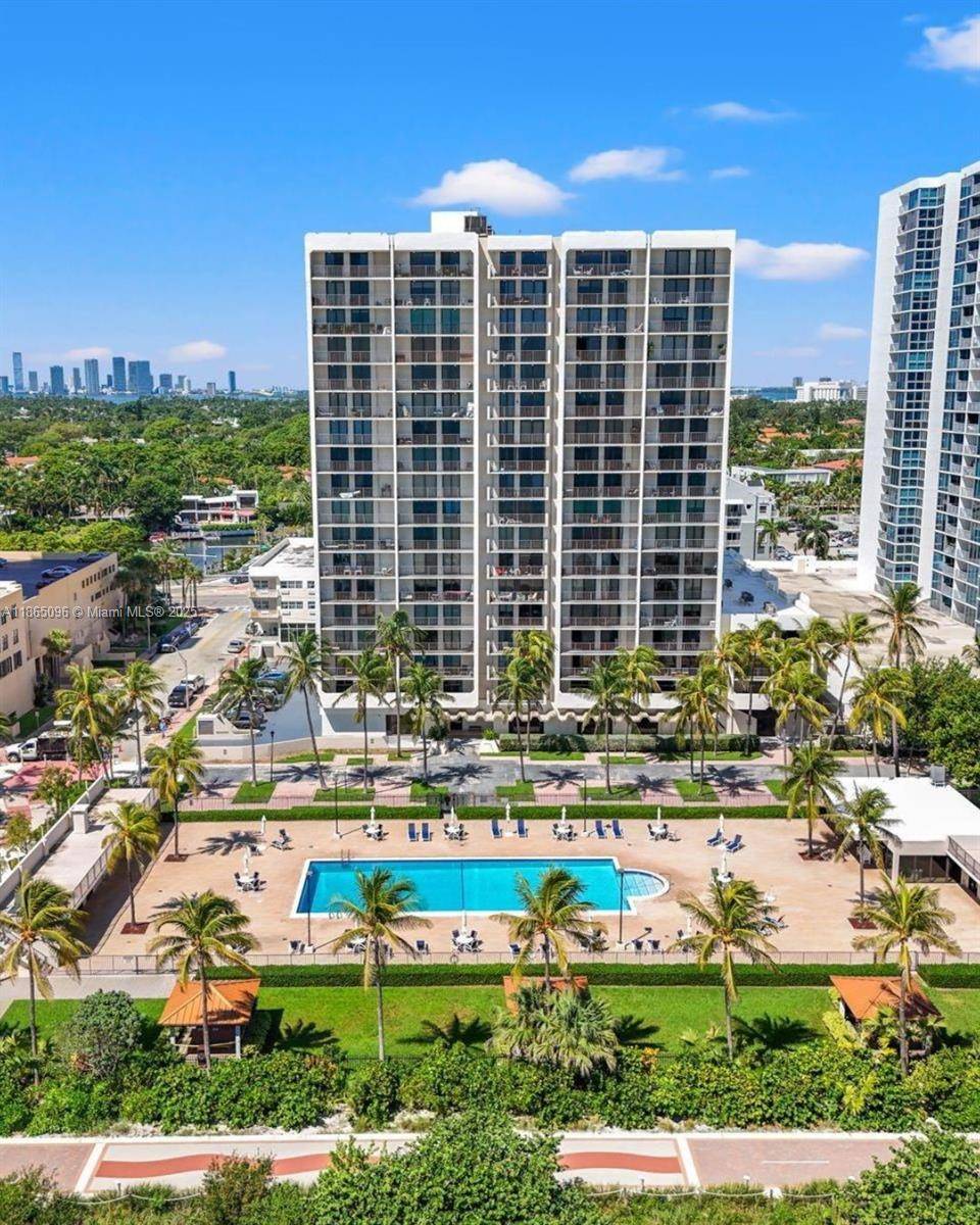 2625 Collins AveMiami Beach - Condo/Co-Op/Seasonal,Condo condo unit 305 - picture