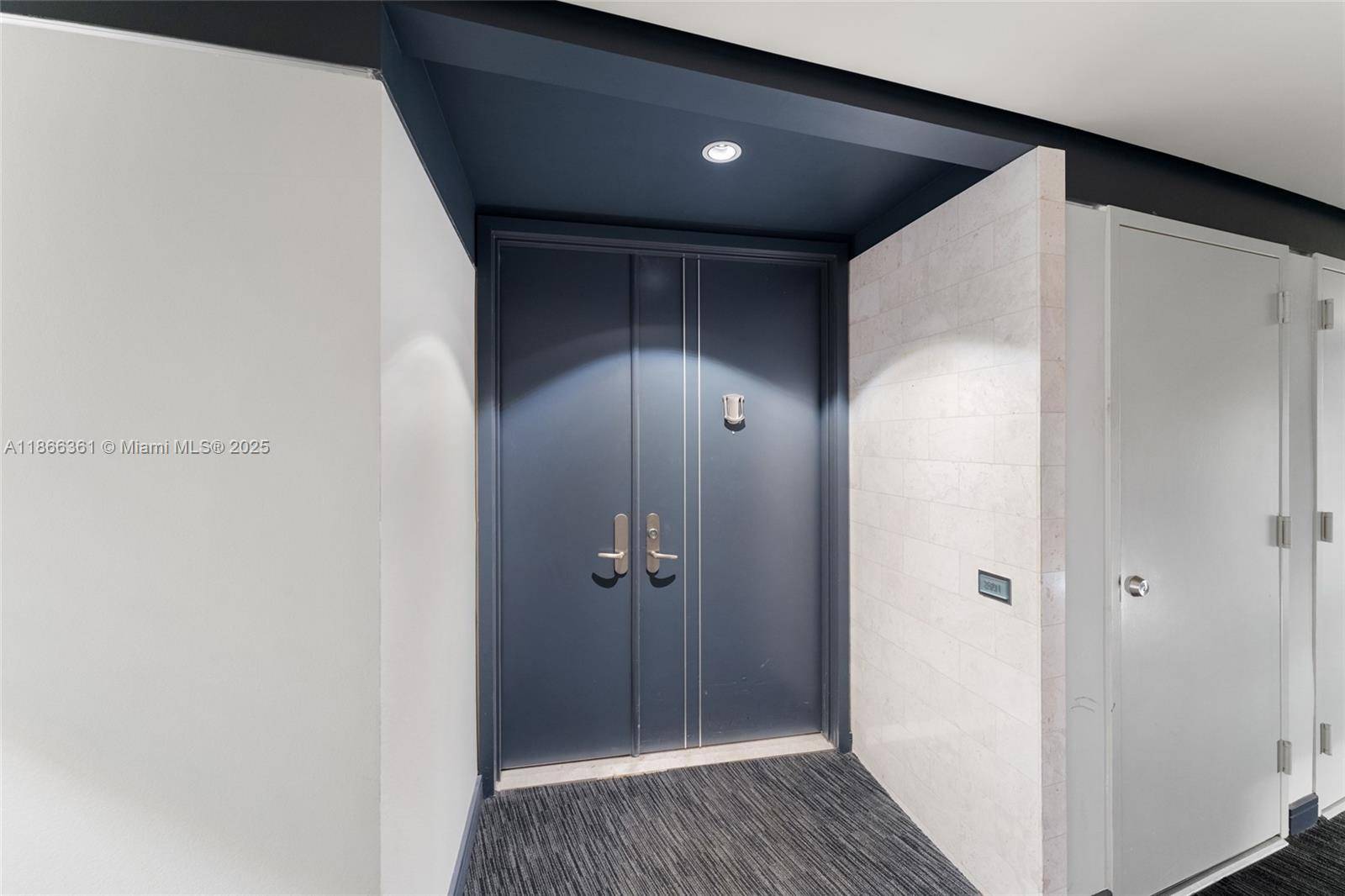 901 Brickell Key BlvdMiami - Condo 5+ Stories,Condo condo unit 2801 - picture