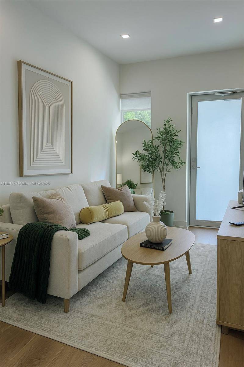 1535 West AveMiami Beach - Apartments-Annual,Apartment condo unit 7 - picture