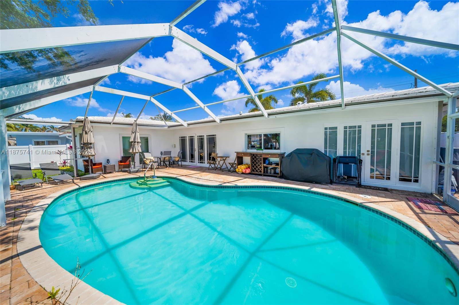 31 SE 12th StPompano Beach - picture