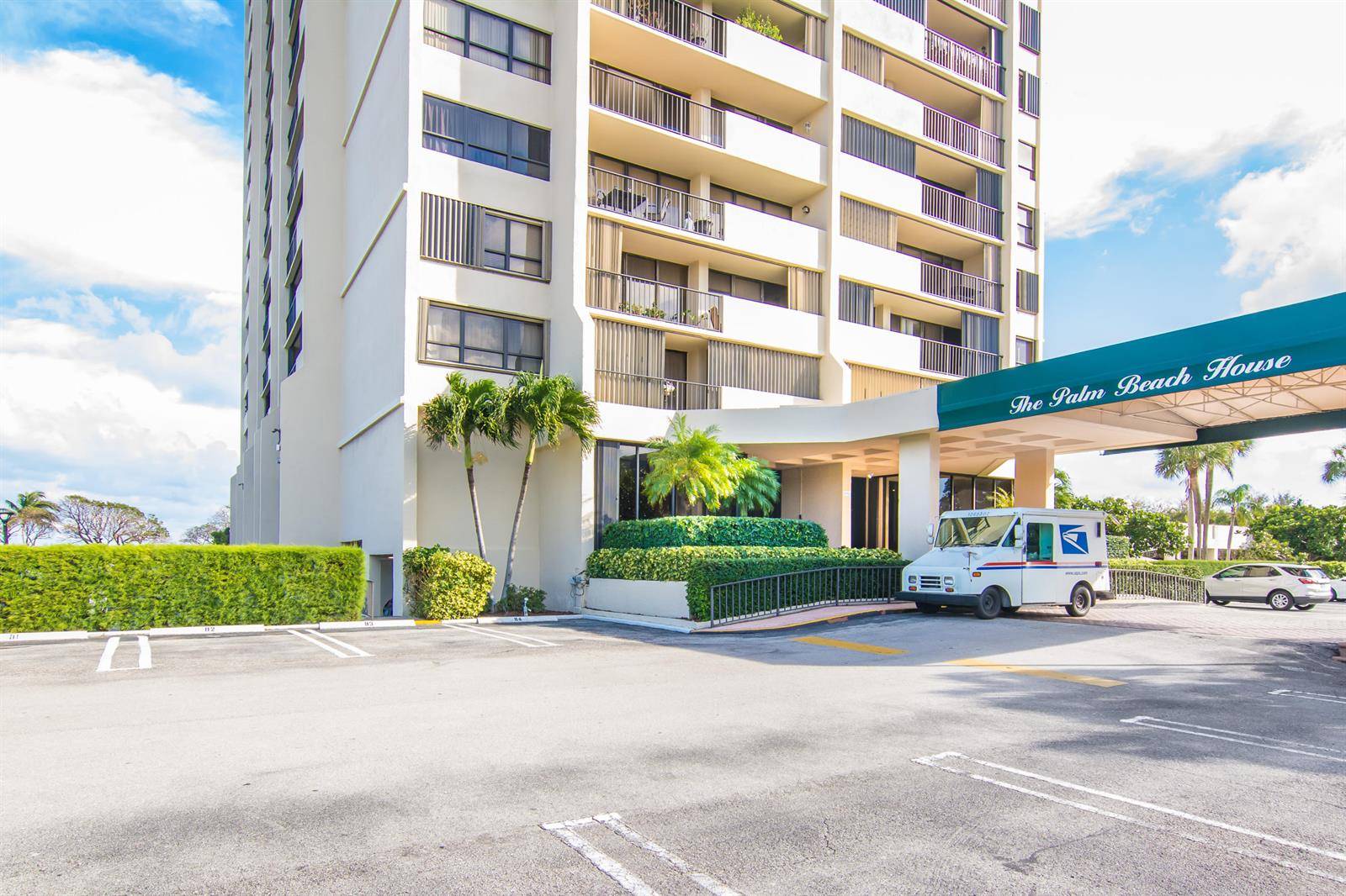 5600 N FlaglerWest Palm Beach - Condo condo unit 1404 - picture